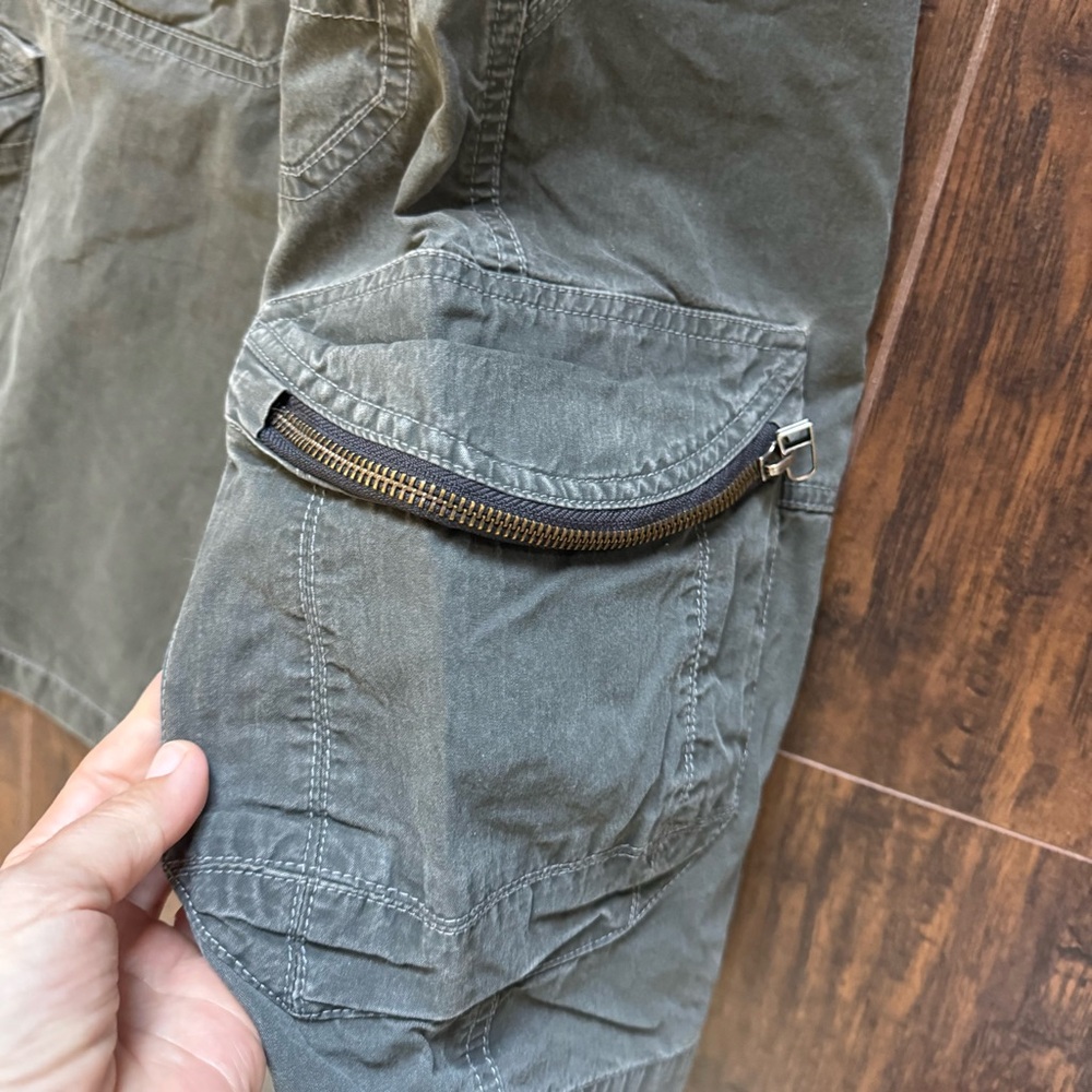Kuhl Size 34 Carbon Gray Cargo Shorts - Picture 6 of 9